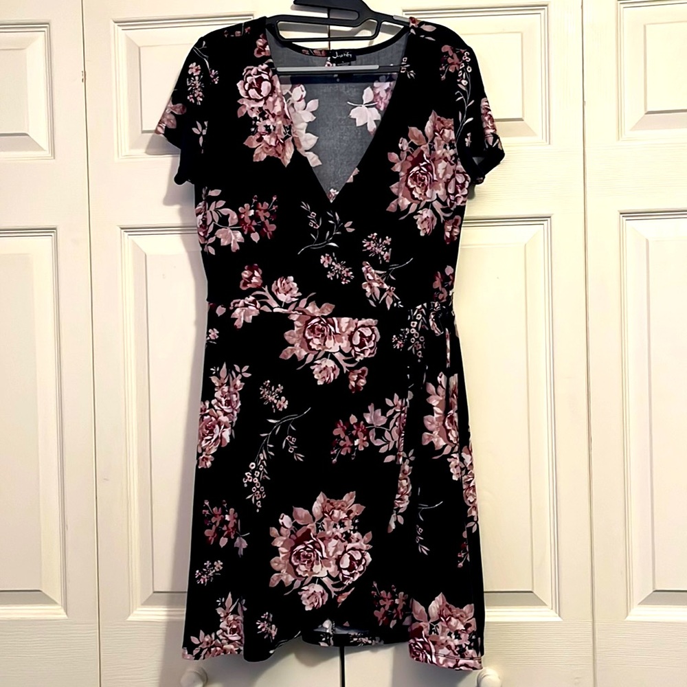 Justify - Black Flower Print Dress - Size Large